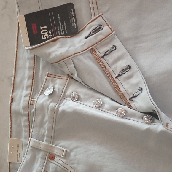 Levi's 31W x 32L jeans - Picture 2 of 9